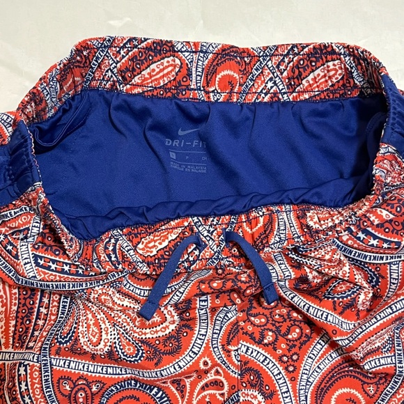 Nike Dri-Fit Bandana Paisley Athletic Shorts - Women’s Small - Picture 6 of 12